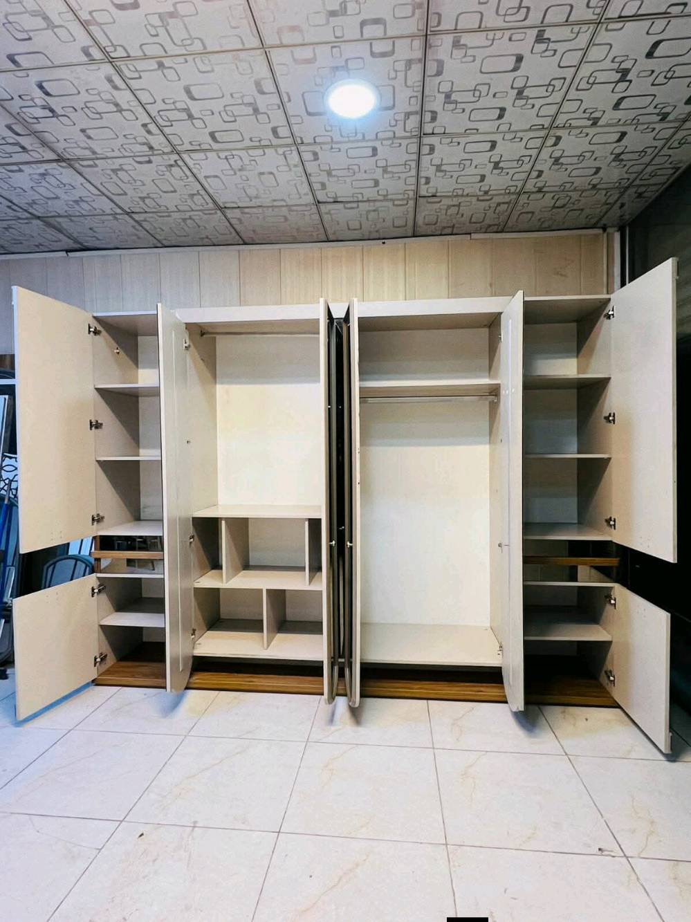 فول نضاله هدروليك معه شد ونقل داخل بغداد مجانا للحجز إدخال واتس