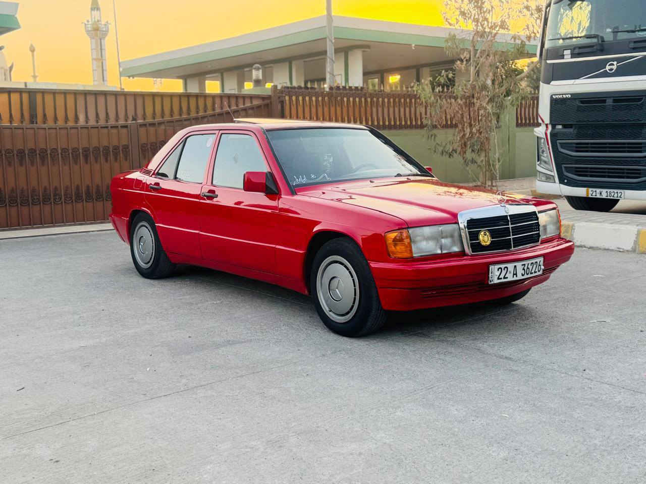 السلام عليكم مارسدس. 190طيارين
مديل 90 سياره جاهز بدون ضربه فقط صبغ
مكينه ديفور جديد يجي. بل ملكه 2003 قواعد دبل سليمات
تبريد حداديه كل جديده رقم اربيل شمالي
مكان سياره الديوانيه 
سعر 65 بيهه مجال
***********
