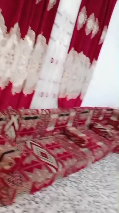 جلسه عربية مع البردات  للبيع ب250 وبي مجال بسيط وتوصيل موجود ان شاءلله
مكان مدينه الصدر


**إذا كنت صاحب هذا الإعلان وتريد حذفه لأي سبب، رجاءا أرسل رسالة إلى الدعم الفني**