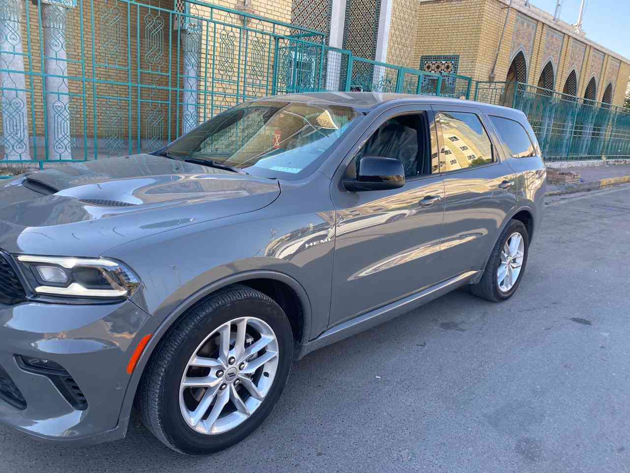 دوج دورنكو GT  2024. پلاس
العداد :  10 الف مايل
حادثة جاملغ وبنيد فقط ✅
 
المواصفات : سلايد فول موصفات ماعدا الفتحه

💎 ســعــر ✅ ::  35000$

_ محرك 8 سلندر هيمي
_ تشغيل بصمة
_ الابواب بصمه
_ لايتات زينون 
_مقعد كهربائي 
_ صندوق كهربائي 
_ مقاعد وستيرن هيتر ‏تبريد￼
_ 7 راكب + تبريد 3 قطع

العنوان :  بغداد الاعظمية
الرقم :     ***********(واتساب)
        الهاتف.    ***********
