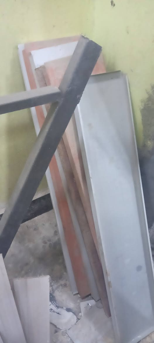 رفوف محل ٢٣  قطعه رف وحافظات نظيفه


**إذا كنت صاحب هذا الإعلان وتريد حذفه لأي سبب، رجاءا أرسل رسالة إلى الدعم الفني**