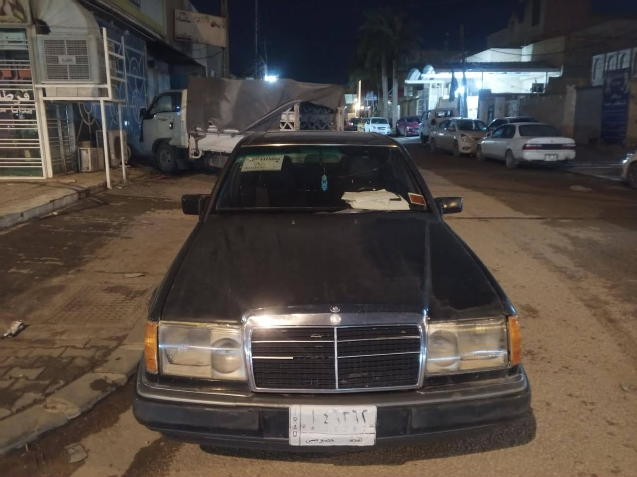 السلام عليكم
مارسيدس موديل 1987 رقم نجف باسم صاحبي مكينه 2500 بطه مكينه وكير مكفولات حداديه جديدة تبريد ثلج مكان السيارة نجف الحولي 
للاستفسار ***********
السعر 40 وبيها مجال
