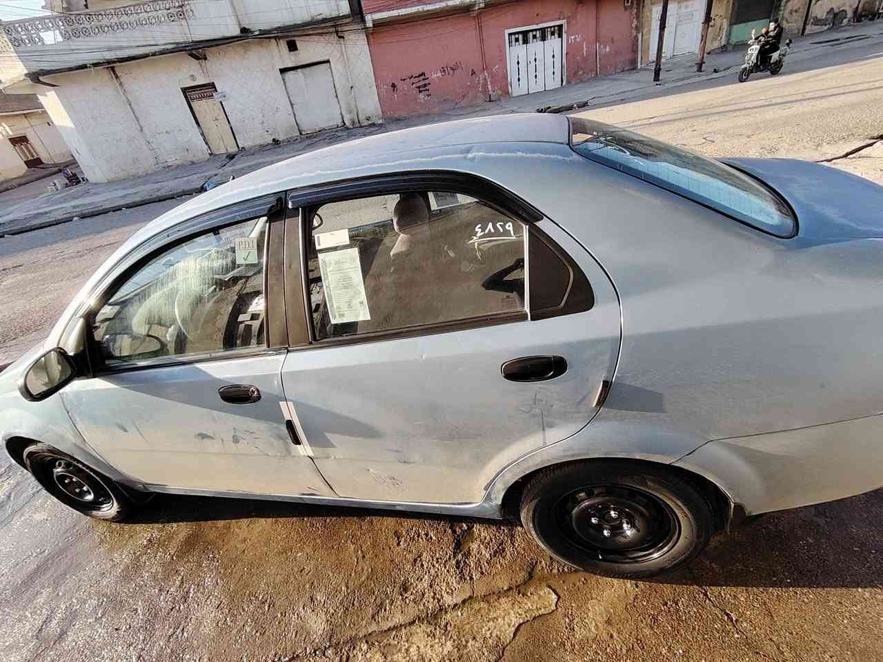 افيو ٢٠٠٥ كير عادي رقم اجنبي  السعر ٤٨ طخم نظيف طخم تاير بيها مكانات صبغ بدون حادث داخلها نضيف ***********
