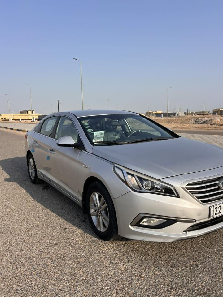 السلام عليكم سوناتا غاز بلاد خط واحد موديل 2017 

دخول جديد سيارة سيارة بيها رقم وسنوية اربيل 

كاملة سيارة تبريد مكينة كير كلة جديد 

رايدة 63 وبيها مجال مكاني بصرة ***********
