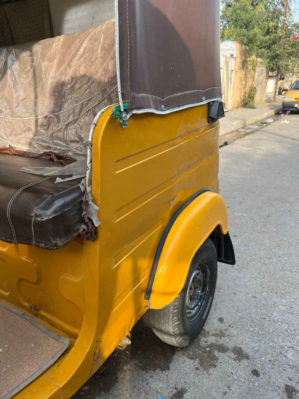 السلام عليكم تكتك موديل عشرين رقم وسنويه مكينه مجفته جديد بيه بيه تعمير بصفحه بس والباقي مكفول العنوان الحسينية مال راشدين رقم***********
