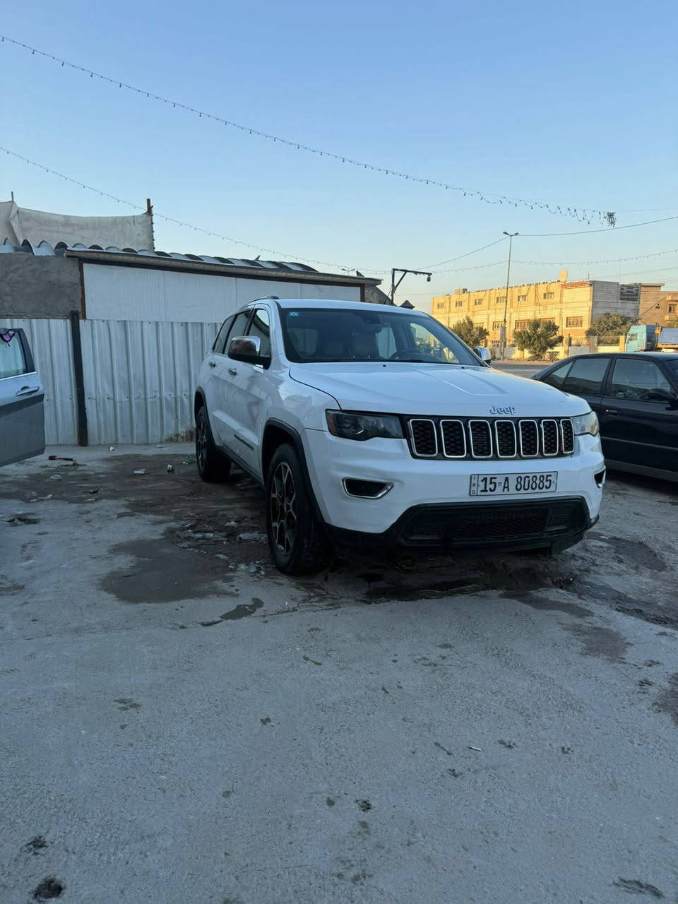 السلام عليكم
جيب لاريدو 2017 خليجيه رقم انبار
هزه وسنويه وارقام جدد باسمي 
مواصفات نص فول 
مكينه 3600 بدون دوانز 
ادامه كاملة مسويله بدون سيرفس
كير ومكينه وصدر وتبريد مكفولات  
تخم تاير جديد 
حادث السيارة خلفي جاملغات خلفيه وشويه بلقماره من وره ضربه صايره من فوك  
بجم بلادي لغود شواصي وحوض وتكم بيبان ودواخل كله بلاديه 
ابيع صبغ عام 
مكانه بغداد سيديه 
السعر 155 
***********
