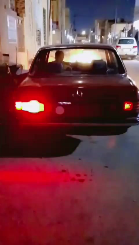 مارسدس ابو جحيل مكينه أو كير اوتوالبيع ***********
