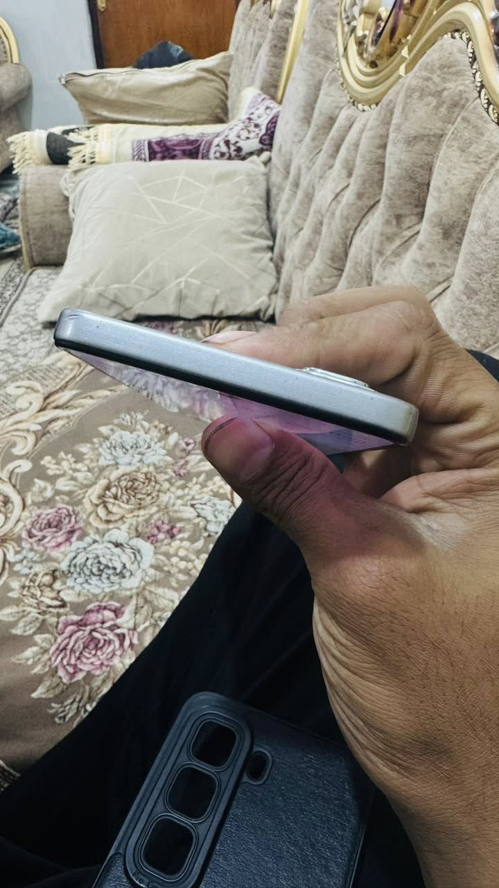 انفنكس هوت 50
ذاكره 256
شعندك مراوس نزل


**إذا كنت صاحب هذا الإعلان وتريد حذفه لأي سبب، رجاءا أرسل رسالة إلى الدعم الفني**