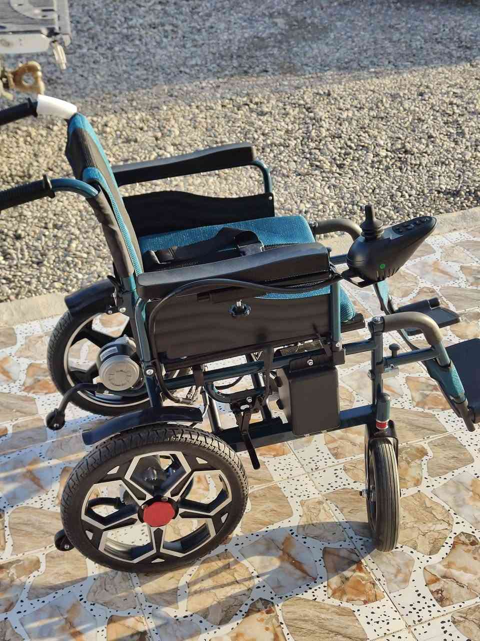 السلام عليكم ورحمة الله وبركاته عربانة معوقين للبيع السعر500 الشراي يتثل*********** الموقع قرية اشريعه وكل الهلا بالشرايه
