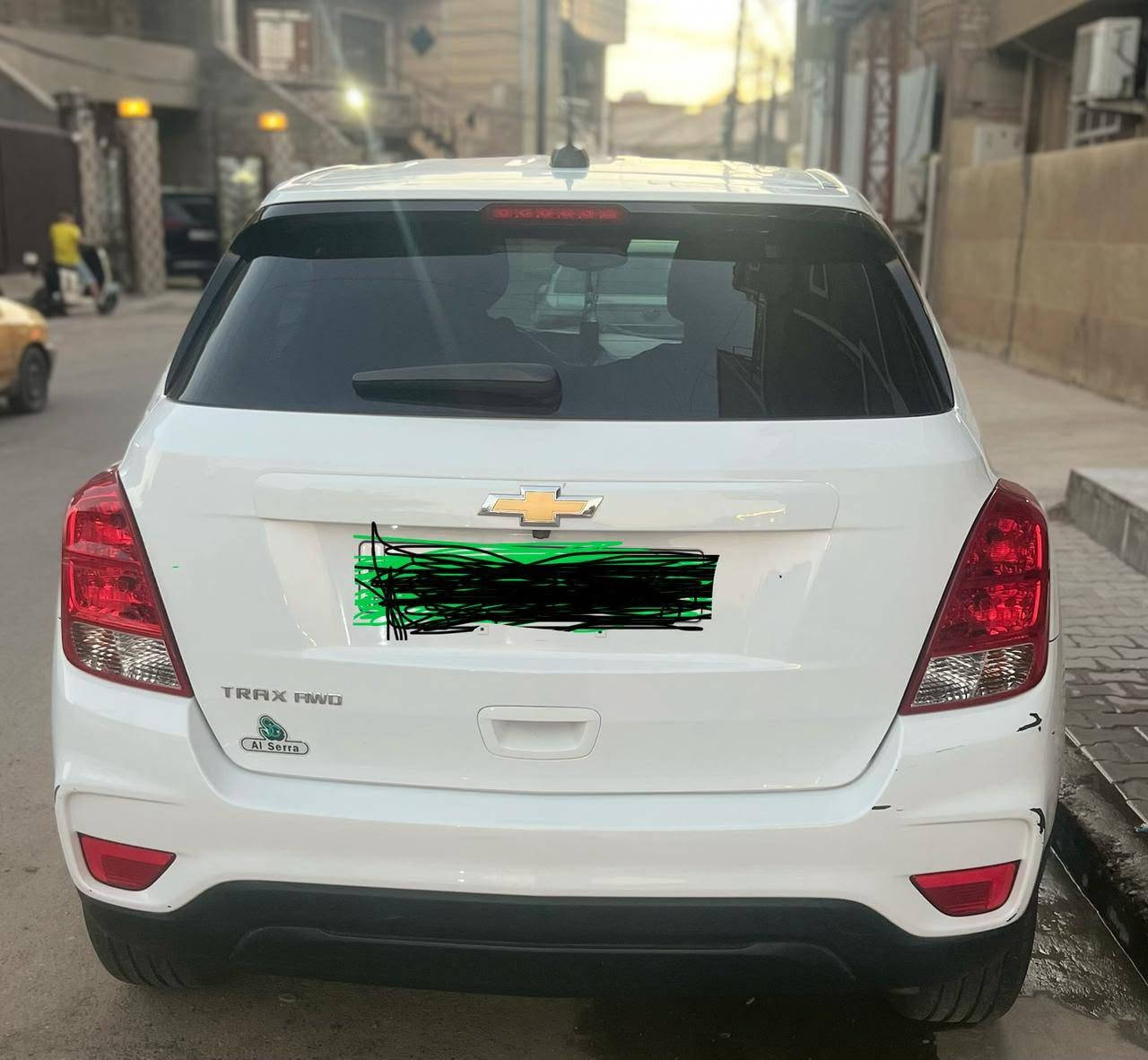 السلام عليكم أمريكي ظربتها باب سايق مبدله اصليه رقم سليمانيه محرك 1600 أربع سلندر كشن جلد بدون موصفات ماشيه 21كم تبريد وتدفه شغاله موديل 22
***********
السلام عليكم أمريكي ظربتها باب سايق مبدله اصليه رقم سليمانيه محرك 1600 أربع سلندر كشن جلد بدون موصفات ماشيه 21كم تبريد وتدفه شغاله موديل 22

