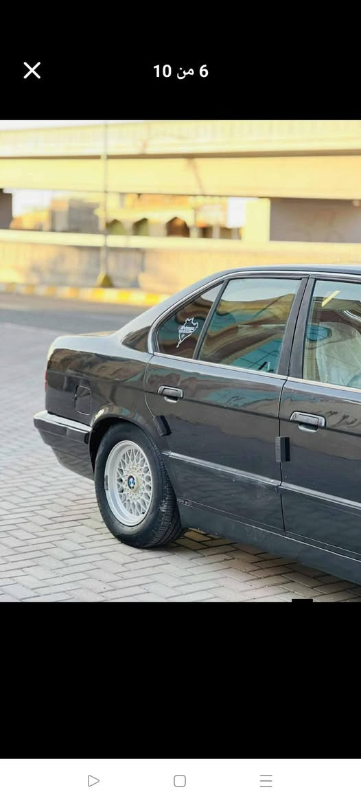 سلام عليكم اخواني سياره بي ام للبيع موديل92 كير اوتو مكينه25 كبس مسكر  كير مكينه شرط سنويه جديد شرط تحويل تايرات جدد باطري جدد سياره دفتر بنزين جامات كهرباء تبريد صبغ عام سياره بي ضربه من خلف أومن كدام جاملغ سكن ضربه خفيفه سعر سياره 40 بي مجال رقم *********** واتساب موجود ما اراوس بس بيع مكان كركوك
