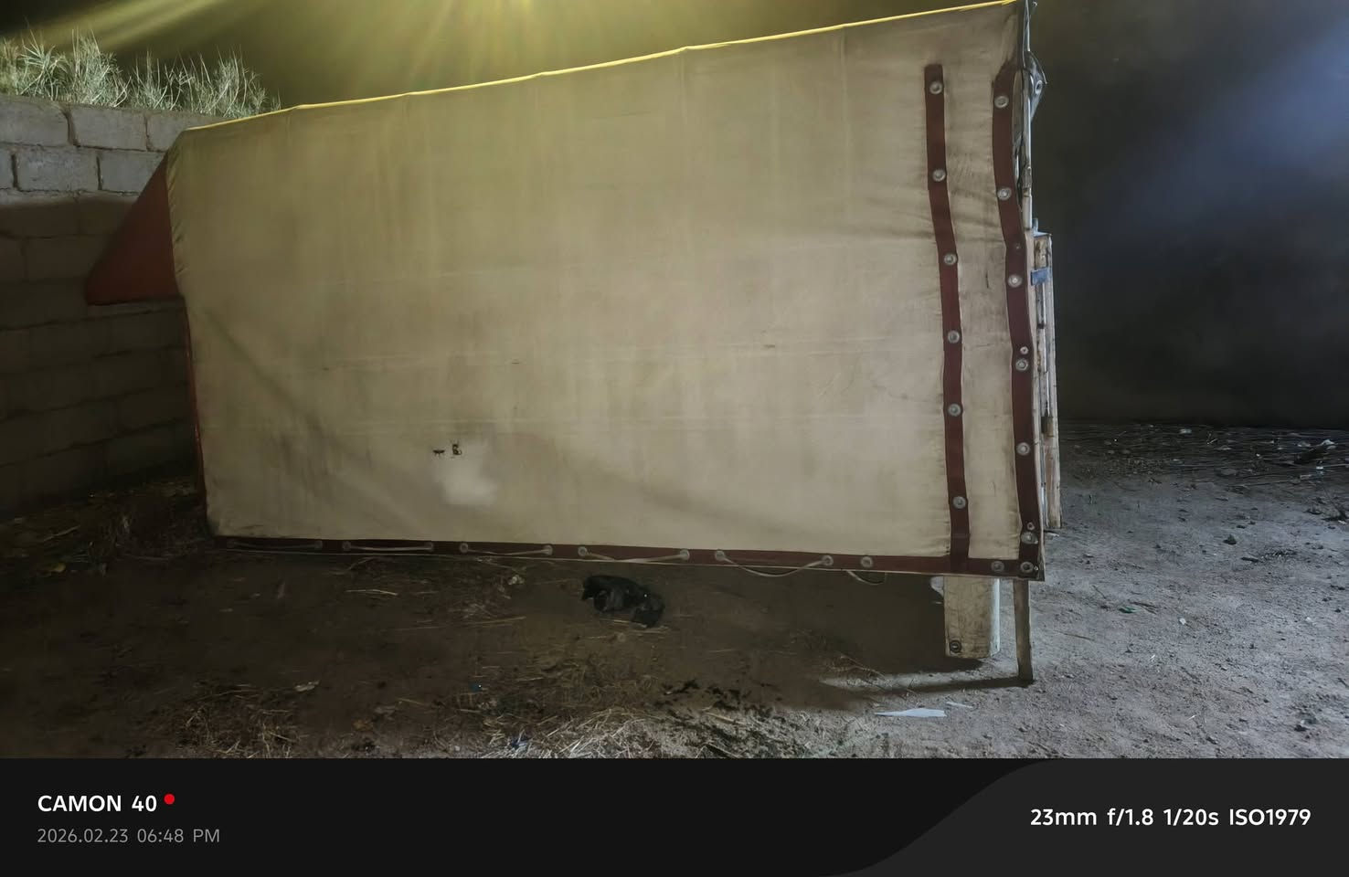 السلام عليكم محجر مغلف للبيع  450 وبي مجال‏‪***********‬‏
