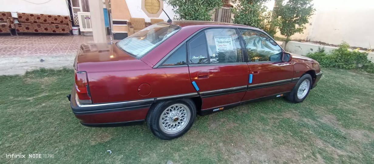 بسم الله اوبل اوميكا للبيع موديل 93 رقم انبار تحويل مباشر محرك 2000 بلادي سياره فول اوتوماتيك تبريد بلادي سياره على وضع الشركه فقط مصبوغه جماليه شواصي خلفي امامي على الشركه سياره  لادعمه ولاكصه مكفوله سياره كهربائيات كله شغاله تخم تاير مشدود جديد السعر 42 وبيها مجال الطيبين المكان الرمادي للاستفسار  ***********
