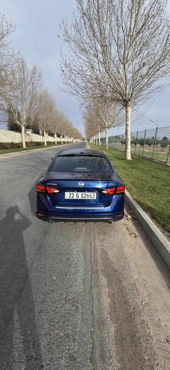 نیسان ئاڵتیمە مۆدێل 2021 سپورت SRبەسمە و شەغال و رادار خەتی جادە کوشین جلد شاشە گەورە بلاک لید تازة كامل سيرفزي شكريكةي بو كراوة هةموو رونگورينيك و سيرفزيكي لةشريكةوة بو كراوة چوار طاية و ويلي لوكي لةژيرة79هەزار رۆیشتوەو ٣ پارچەی هەیە بي ژوري بةشةرت
سعر:-129$
ژ.م:-*********** أربيل, العراق
