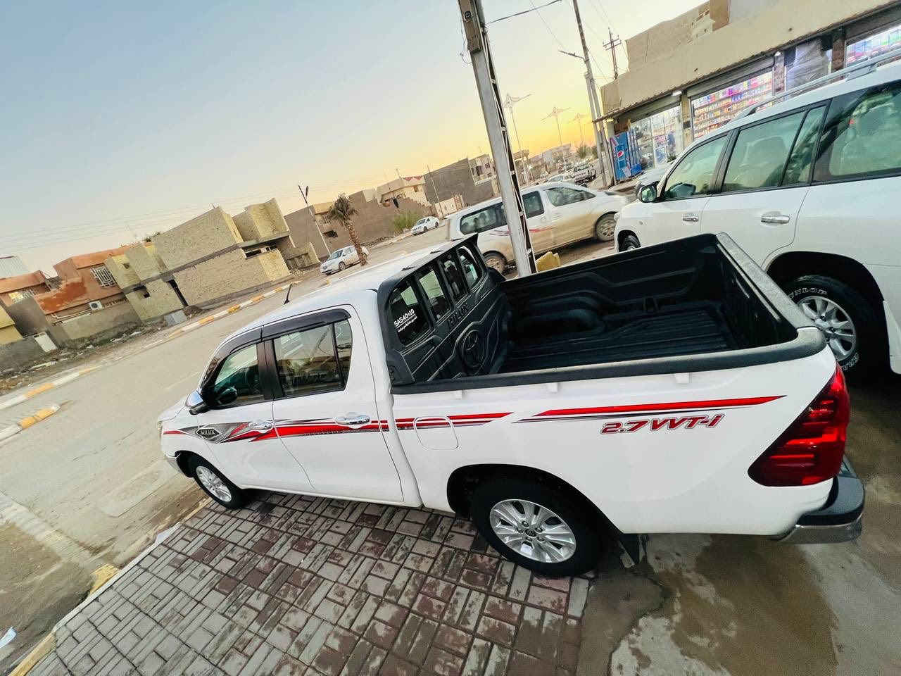 سلام عليكم للبيع تيوتا دبل  موديل 24 كفاله عامه ماشيا 31 الف رقم بغداد ***********
