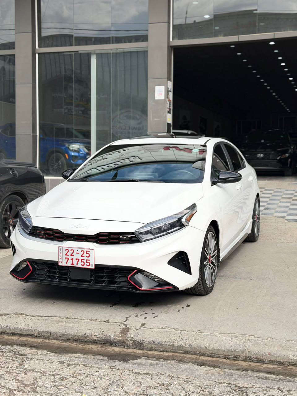 KIA FORTE 2023 GT

محرک 1.6 turbo
بونيد جاملغ صبغ 
فول مواصفات
بصمة تفعیل و ابواب و صندوق
فتحة
رادار جانبي + خلفي 
رادار امامي تثبیت المسار
کشن کهربائي و جلد و کشن هیتر و تبرید
شحن وایرلیس و بریک بصمە
کیر اوتوماتک و عادي و شفتات بالستیرن
صندوق ذکي
شاشة جبیر و شاشة 
دبل صالنصا بلادي و حجر اکزوز بلادي
ماشية 62 ميل

و بعد مواصفات اخری
سعر 163 ورقة و مجال قلیل
مکان سیارة اربیل 
سيارة بدون رقم
                (***********) أربيل, العراق
