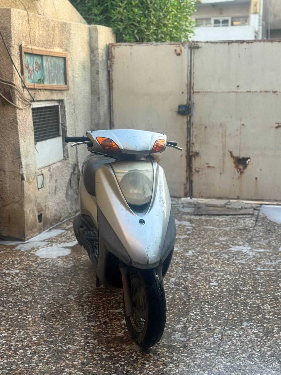 السلام عليكم ياماها بريز نكره سلف دراجه مرتبه مابيها اي نضوح مكينه ما مفتوحه بس بيها تبخير قليل السعر ٥٠٠ وبيها مجال للطيبين مكاني بغداد الدوره حي اسيا الرقم ***********
