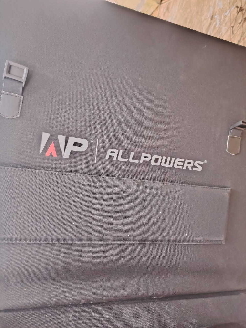 لوح 200 واط
بيه ضرر قليل بس مماثر عليه 
شوف الفديو موضح كلشي


**إذا كنت صاحب هذا الإعلان وتريد حذفه لأي سبب، رجاءا أرسل رسالة إلى الدعم الفني**