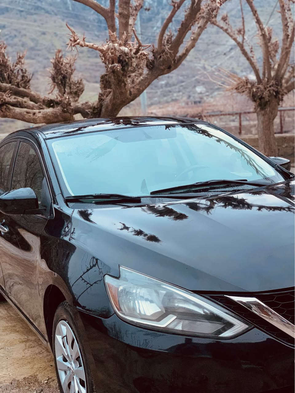 NiSSAN SENTRA
مۆدیل ٢٠١٧ sv

کوشن هیتەر - بەسمە - دەسک نیکڵ - سوکان ڤۆلیۆم - دوپارچەو نیو بۆیاغ
رەقەم سەنەوی نوی
گیرو مەکینە بەشەرت
ژ.م ***********
*********** سوران, أربيل
