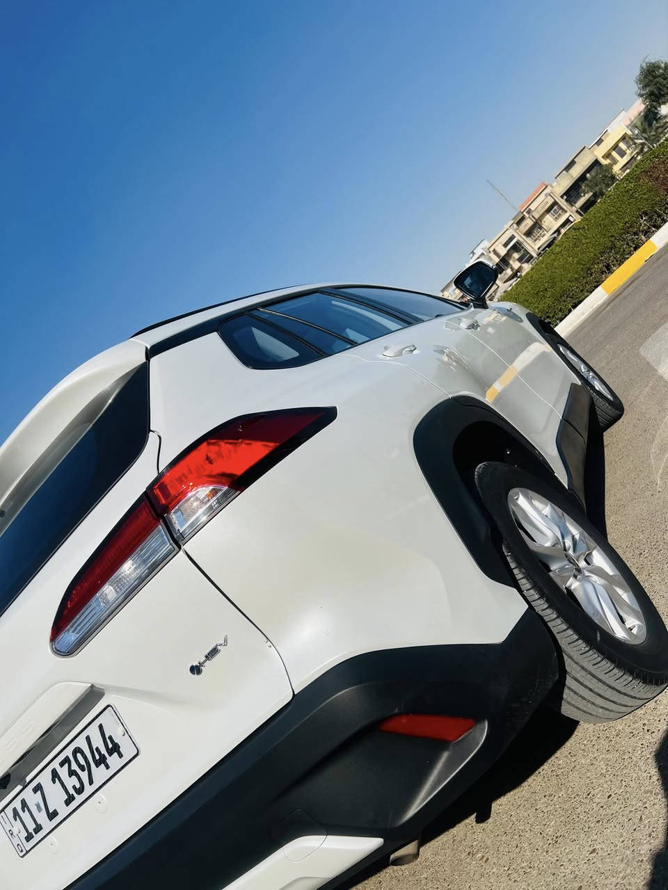 السلام عليكم كورلا كروس موديل 2025  
رقم بغداد باسمي  مكفوله من الصبغ بيها بارد بل باب كد شبر  وبيها كم ملاحضه بصيطه موضحه بل صور مواصفات فتحه ودخول ذكي وحمالات وكشافات سايد بريك بصمه اوتو هولد فول تحكم ستيرن تبريد قطعتين اشاير بل مري اربعه جام اوتو رادارات تحديد سرعه وتحديد مسار ومانع تصادم  مغلفه الجامات عازل حراري بل كامل السعر 166 قفل  اخوان  مكانها بغداد حي الجهاد للاتصال ***********
