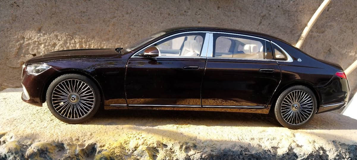 السلام عليكم ❤️❤️❤️❤️❤️❤️
مارسيدس 
شركة نوريف 
حجم 1:18
❤️❤️❤️❤️❤️❤️


**إذا كنت صاحب هذا الإعلان وتريد حذفه لأي سبب، رجاءا أرسل رسالة إلى الدعم الفني**