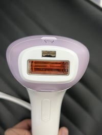 جهاز ليزر منزلي للبيع مواصفاتة يعمل بتقنية الضوء النبضي المكثف (IPL) و...