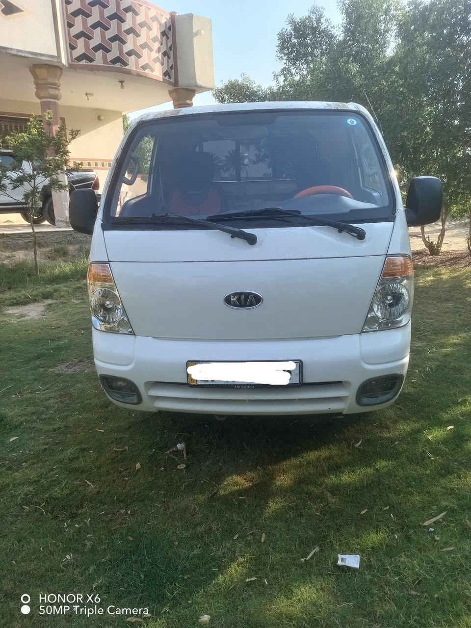 السلام عليكم
      للبيع كيا فحل موديل ٢٠١٠
   رقم كربلاء نكليزيي سنويه ٣١

محرك ٤٠٠٠ مفتوح سياره كفاله عامه 
تخم تاير جديد صدر جديد كهرباءيات كله شغال تبريد كامل

   كير محرك اكسن شاصي كفاله محور ١٤
 مكفوله من ضربه وصبغ وتبديل
السعر ٩٨ 💵 مكاني بابل النيل شراي يتصل***********
