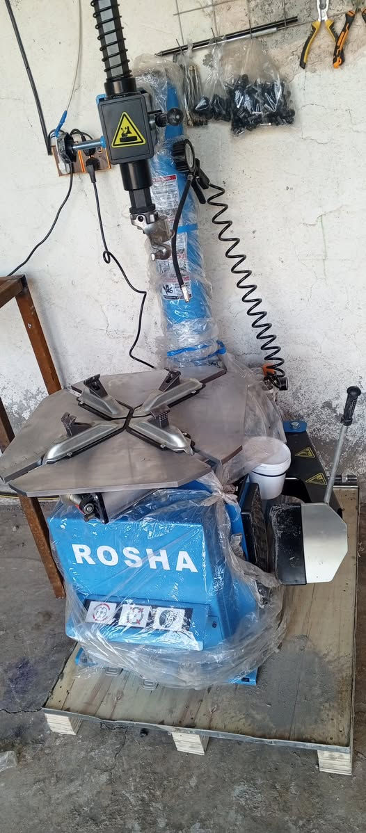 محل بنجرجي كامل لبيع مكان بغداد غراض مامستخده كله جديد  بسعر مناسب واتساب ***********
