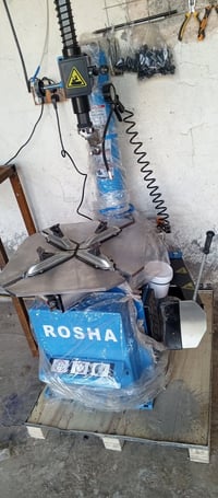 محل بنجرجي كامل لبيع مكان بغداد غراض مامستخده كله جديد  بسعر مناسب وات...