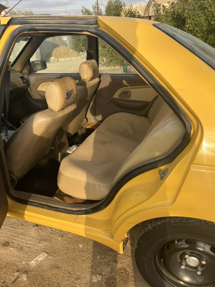 سلام عليكم بيجو لميس موديل 2016 رقم بغداد الجديد بسمي كير فرنسي داينمو جديد صدر جديد بس الدبلات مابدلتهم كمبريسر جديد باتري جديد  السياره مكفوله من الضربه والتبديل  بيه شخط بل باب الوره العبري وصبوغ عله كد الشخط والباقي كفاله مكاني بغداد النهروان تقاطع تسعه نيسان السعر 52وبيه مجال ***********
