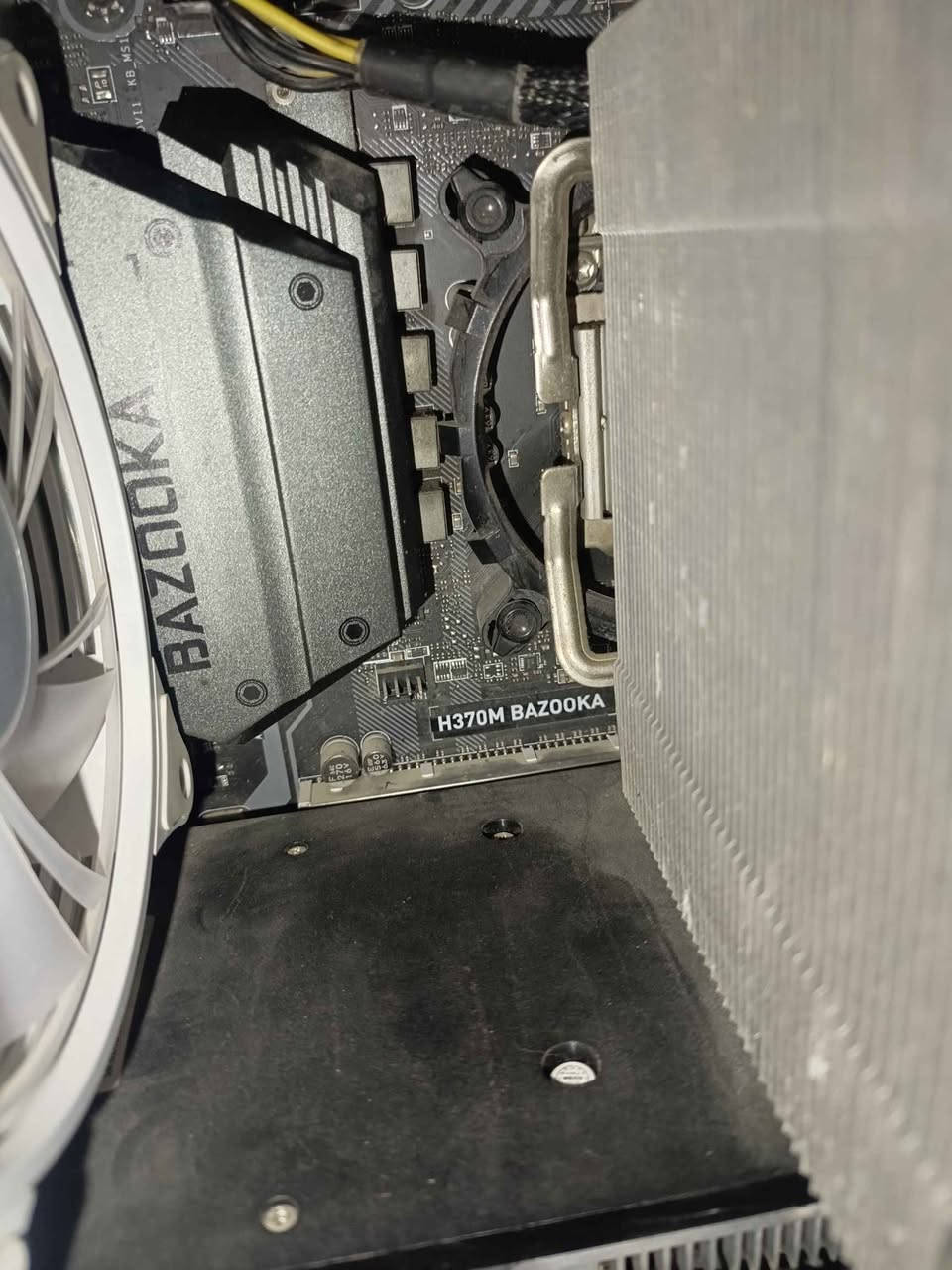 جهاز بيسي تجميعه رهيبه شغاله نضافه 80 بل ميه 
 المذر بوردH370M 
ومعالج كراي 7 جيل ال9  
وكرت شاشه rx980 8 جديد
ورامات ثنين 8 كيكه تردد 3200 ddr4
وبور سبلاي 500 واط smi النسخه الذههبيه 
وm.2 واحد تيره 50 الف
هارد ssd 2 تيره خارجي
ومبرد هواهي 
مراوح 5 ارجيبي 
ماوس صيني بس نسخت كيمنك ورهيب 
كيبورد من ريد دراكون النسخه الذهبيه 
بدون كيس كربلاء, العراق


**إذا كنت صاحب هذا الإعلان وتريد حذفه لأي سبب، رجاءا أرسل رسالة إلى الدعم الفني**