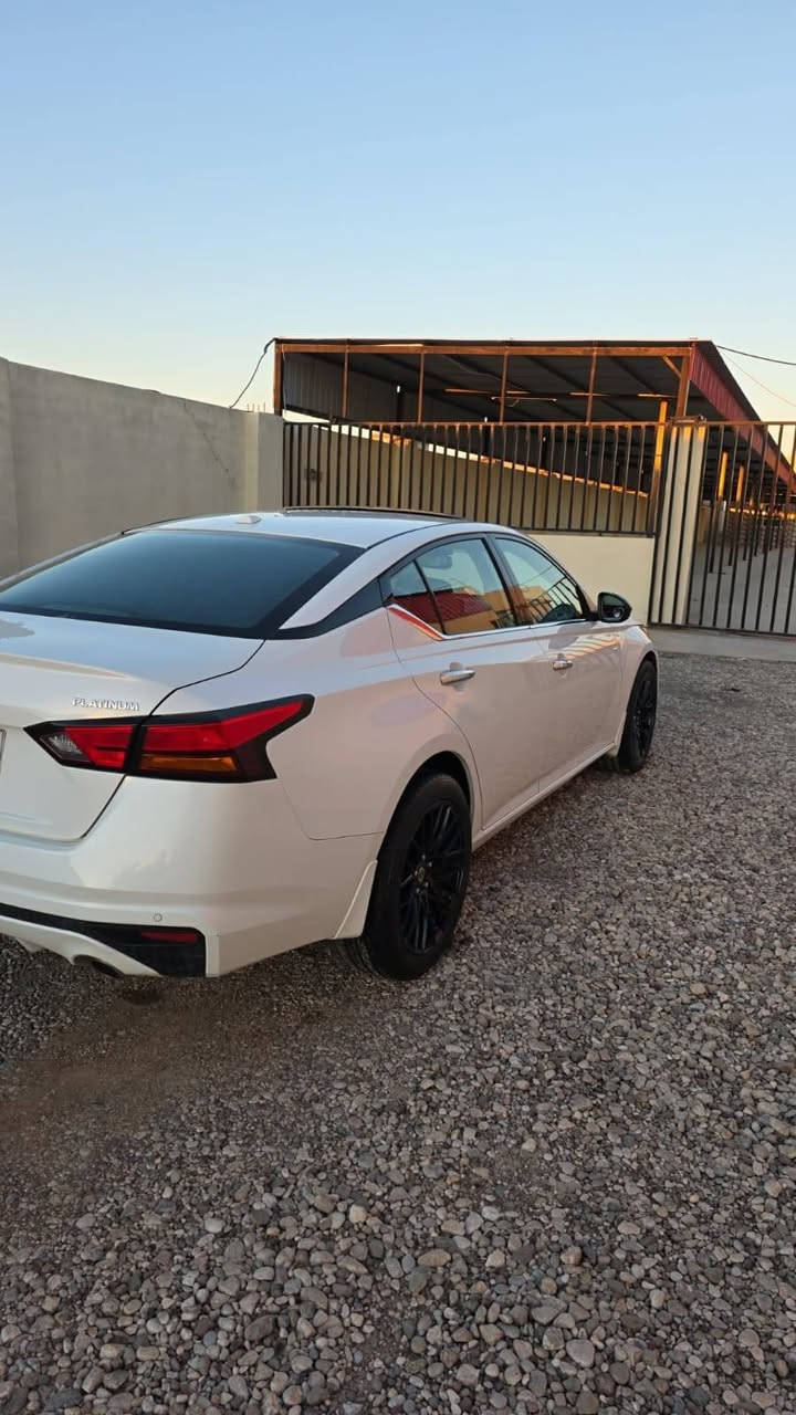 السعر ١٤٠ ورقه وبيهه مجال
نيسان التيما 2019امريكي رقم أربيل

مواصفات بلاتنيوم معروفه اعلى فئه
فتح سقف
تبريد قطعتين امامي وخلفي
ويل كب
كشنات جلد خزن ميموري
بصمة تشغيل
بصمة ابواب
تشغيل عن بعد
مانع انزلاق
مثبت سرعة
كشنات كهرباء
اربع كامرات ٣٦٠درجه
حساسات اماميه وحساسات خلفيه
شاشه اندرويد
محرك ٢٥٠٠ تنفس طبيعي
رقم جديد وسنويه شرط تحويل

كير مكينة تبريد تدفئة حدادية شرط ممفتوح على وضع الشركة
الضرر بونيد كلير فقط بدون دواخل وبدون ايرباك شرط سونر مرفق الصور ورقم الشاصي
مكان السياره صلاح الدين تكريت
***********

