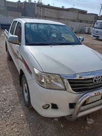 هايلوكس 2014 • كير عادي • ميسان