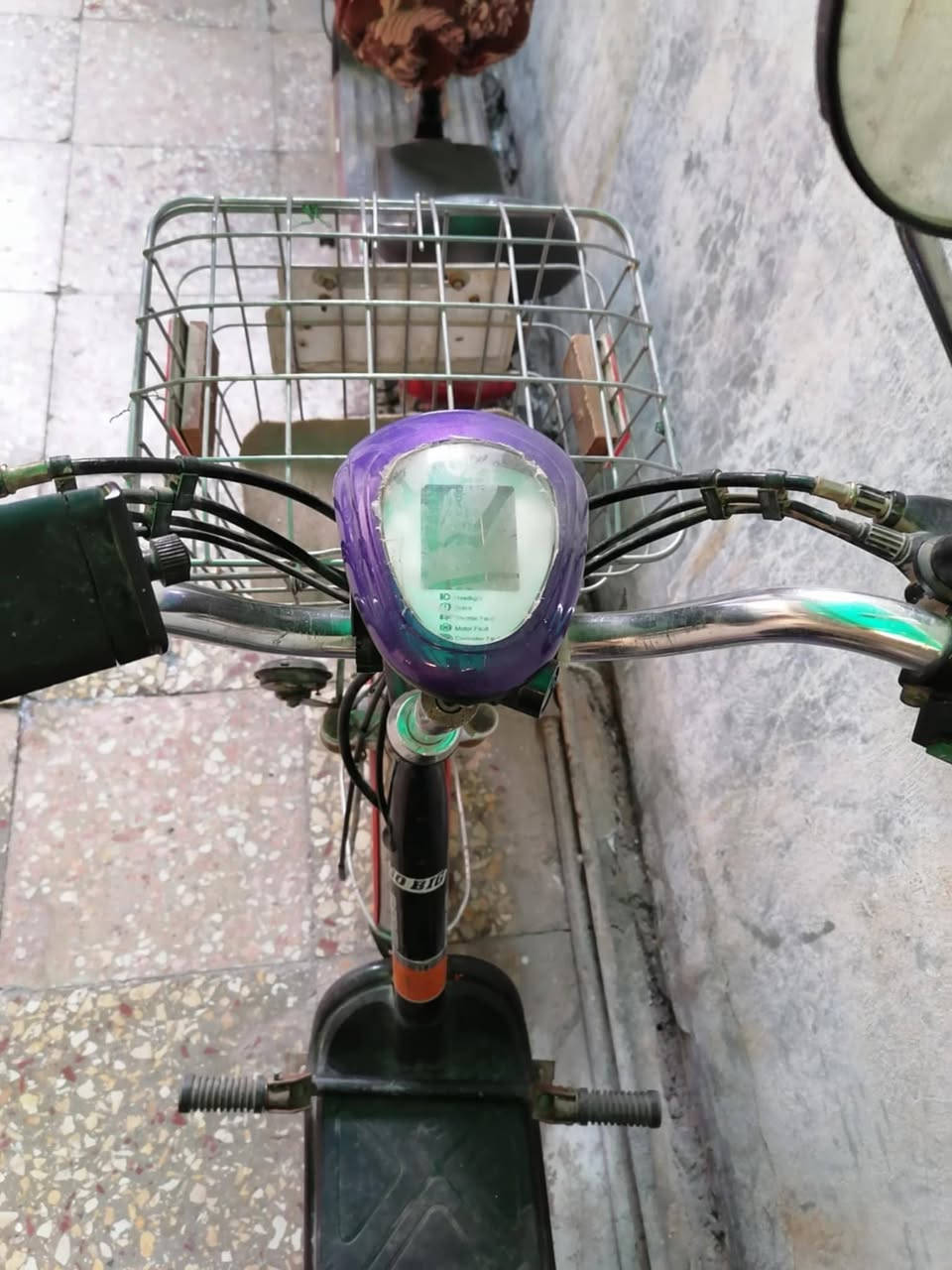 دراجه شحن نظافه 100 من 100 حجم 20 السعر 150 المكان بغداد مدينه الصدر ***********
