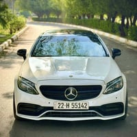 حبايبي Mercedes-Benz C 300 <2017 White 2.0L مارسيدس C300 2017 كوبي محر...