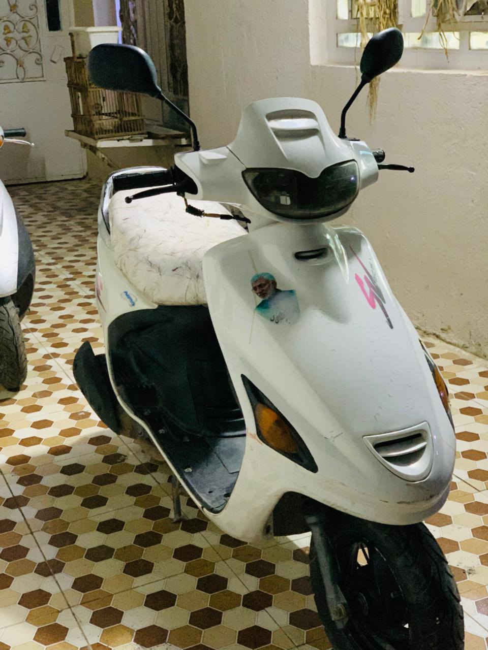 فراشه فحل كرستال مكفولة 
السعر/350وبيها مجال 
بابل حله
***********
