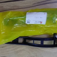 بيجو ٣٠٧ ٢٠٠٥-٢٠٠٦ • ماسكات دعاميه • يدة باب داخلية