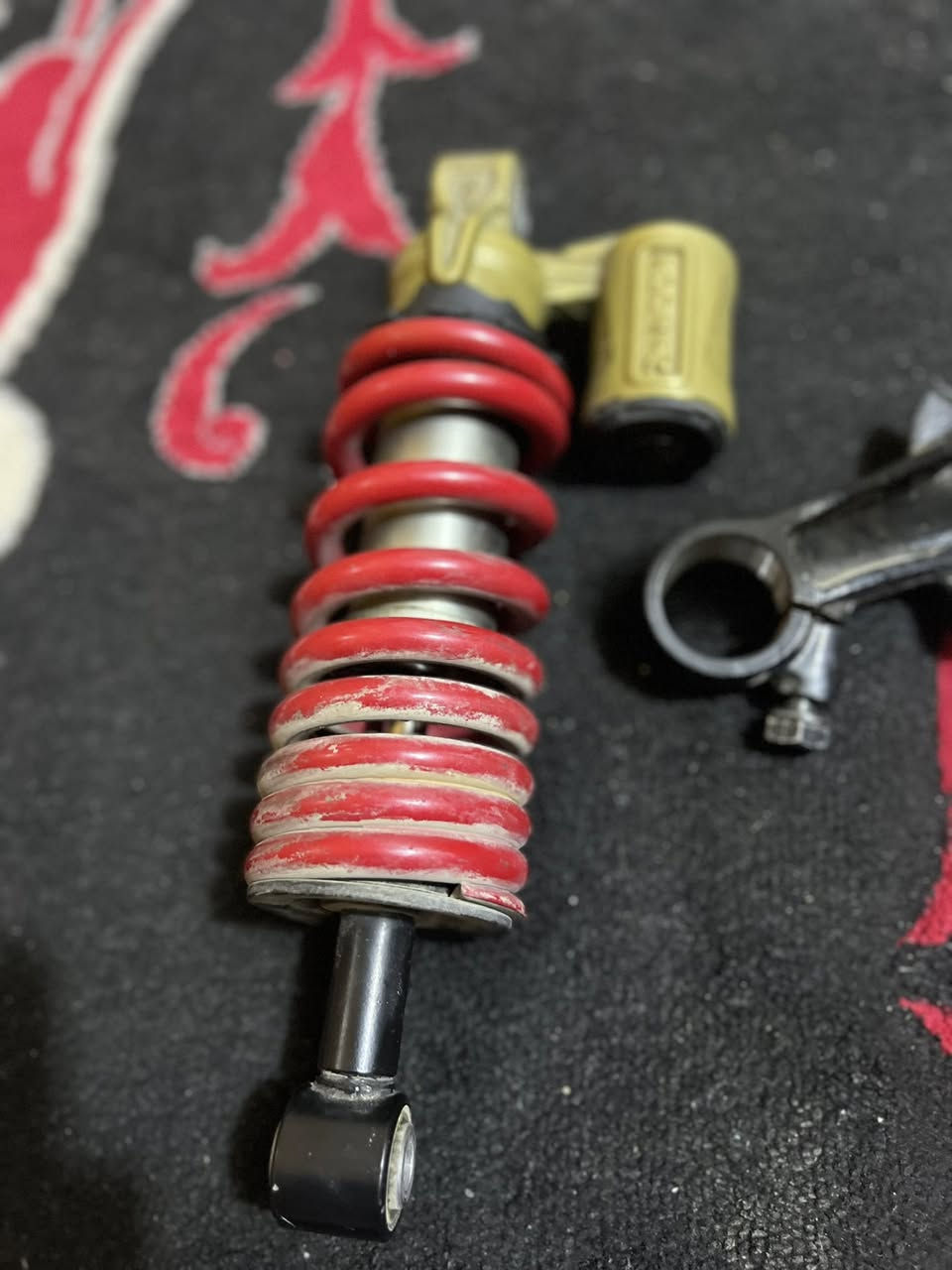 سلام عليكم للبيع 
وموجود عقل وكويلات


**إذا كنت صاحب هذا الإعلان وتريد حذفه لأي سبب، رجاءا أرسل رسالة إلى الدعم الفني**