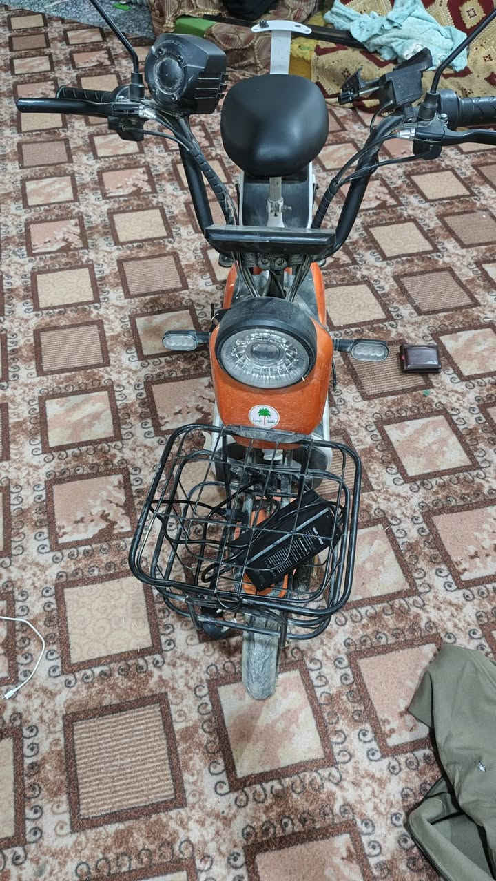 بايسكل شحن مستعمل شهر واحد
العنوان بصره كرمة علي السده الناصيه قرب ساحة التشابيه 
متوفر واتساب واتصال
***********
