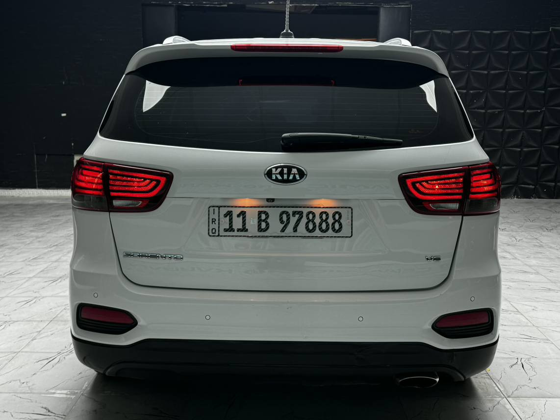 كيا سورنتو 2019
6 سلندر – فور ويل – 7 راكب
المشي 73 ألف ميل
حادث جاملغ  وبنيد
رقم بغداد تحويل مباشر
مكان السياره كربلاء
*********** كربلاء, العراق
