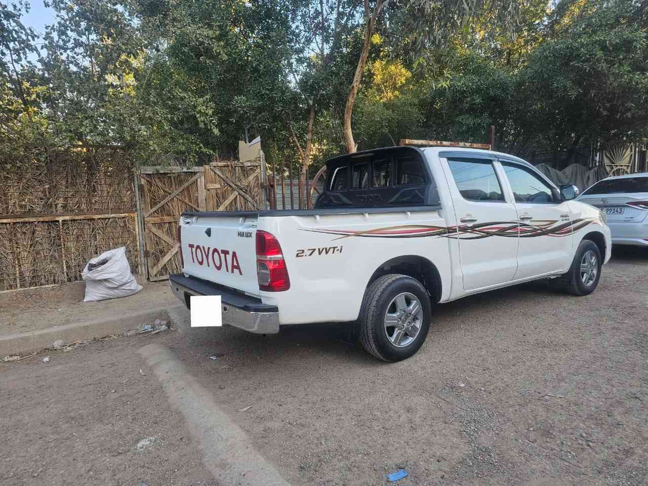 سلام عليكم عندي سياره البيع بيكم موديل 2015 رقم بغداد كير واتماتيك شاصي 19 كوتي سياره جديده وحلوه تحويل مباشر ماشيه 100 ألف عنوان بغداد ولشراي يتصل على ***********
