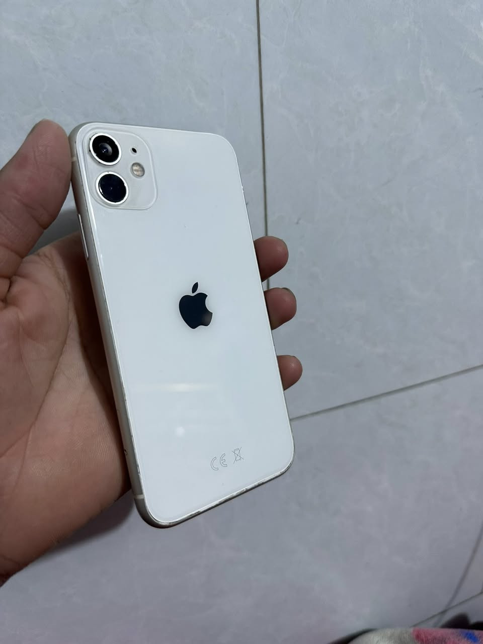 سلام عليكم ايفون١١ عادي جهاز كلش نضيف جهاز كلش نضيف فقط مستبدل شاشة والبصمة متوقفة سعر ١٧٥ ذاكرة ١٢٨ بطارية ٨٥ مكاني بغداد مشتل ***********
