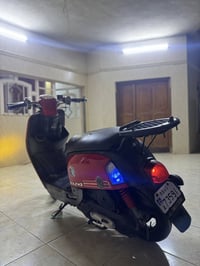 ماكس بوليسي • ٢٠١٠ • كابريتر