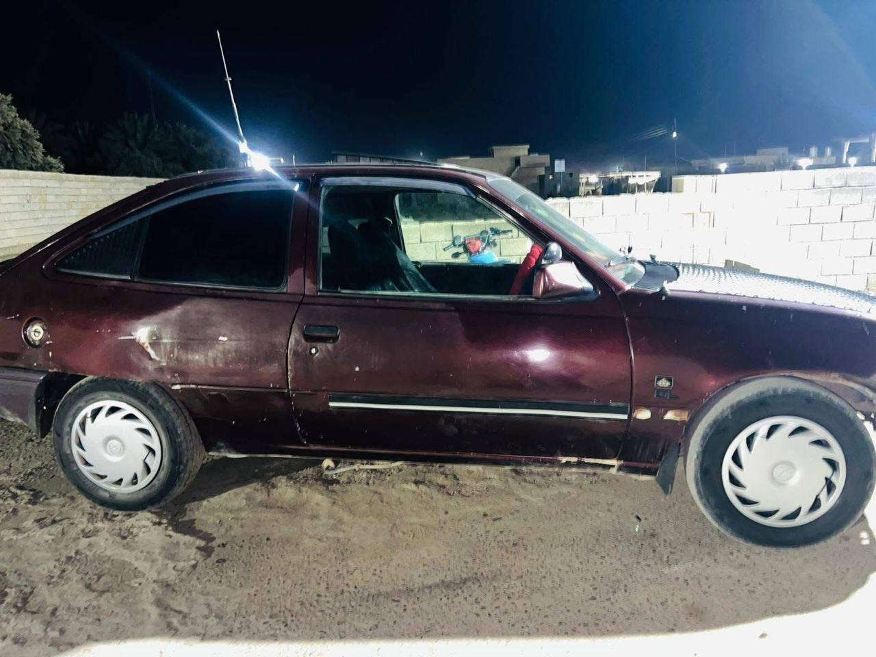 أوبل كاديت للبيع رقم كركوك   سياره جاهزه فقد تبخير 13وبيهه مجال المكان تكريت اتصل***********
