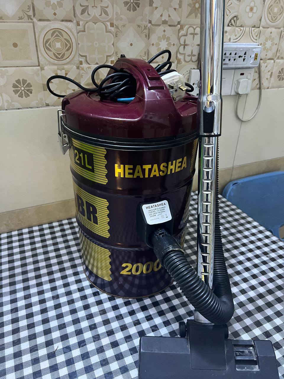 السلام عليكم غراض للبيع
المكنسه ب ٣٠
الطباخ جديد مامستخدم ب ٣٠
البلازما ب ٦٠ بدون نت
كاعيات مالسوناتا ٢٠٠٨ مقدس ب ٣٠
المكان الشعب 
***********
