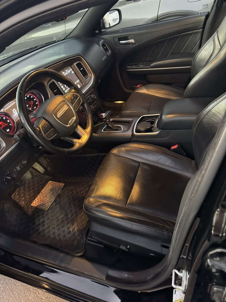 السلام عليكم
للبيع جارجر 2022  

بدون صبغ فقط چامرلغ سايق بارد بي فقط صور حادث بل منشوره

العداد 42ميل مواصفات فول رادر جانبي كشن جلد  (فقط بدون سلايت)

السنويه باسمي جديد 

السيارة نظيفة  

السعر 250$وبيهه مجال قليل 

*********** واتساب واتصال

مكاني بكركوك
