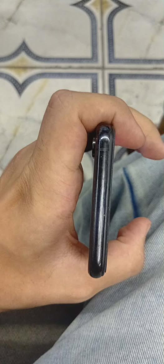 اكس ماكس بطاريه ١٠٠ مبدله وفيس واكف ذ٢٥٦ رايده ب١٧***********

