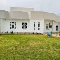 قبل وبعد صباغ حجي علي لقيسي.   بتك رمادي كادر فهد مظهر صباغ‏‪078076717...