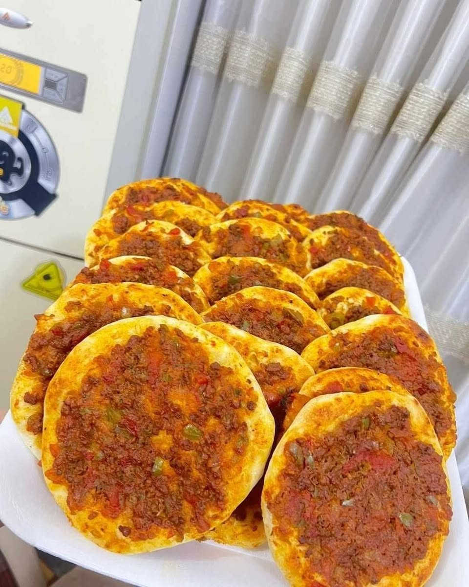 سلام عليكم  توصيل متوفر داخل الديوانية
كبه تمن ٢٥ب٥
سمبوسه لحم ٢٥ب٥
سمبوسه جبن٢٥ب٥
بورك لحم ٢٥ب٥
بورك جبن ٢٥ب٥
كبه برغل سلك ١٥ب٥
كبه برغل قلي ٢٠ب٥
كبه بتيته ١٥ب٥
كباب كيلو ب ١٠
كفته لحم ٢٠ب٥
لحم بعجين ١٢ب٥ 
خبز بلحم ٣٠كرصه ب١٥
فطائر ١٢ب٥
مني بيتزا ١٢ب٥
كليجه هشه تموع بالحلك  كيلو ب٦
قالب كيك ساده ب٦
كله هذا وتوصيل متوفر داخل الديوانية سارع بالحجز


**إذا كنت صاحب هذا الإعلان وتريد حذفه لأي سبب، رجاءا أرسل رسالة إلى الدعم الفني**