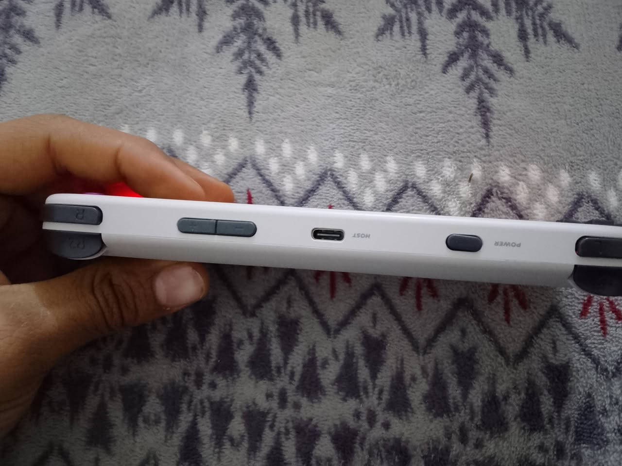 جهاز TRIMUI Smart Pro 🎮للبيع
مشغل محاكيات كدامك اكثر من 10 محاكيات مختلفة كل محاكي ولة العاب تختلف كامل ملحقات جديد ما مستعمل مفتوح من كارتونة لغرض تحديث و اضافت محاكيات  سعر 100 بي مجال قليل  يوجد توصيل


**إذا كنت صاحب هذا الإعلان وتريد حذفه لأي سبب، رجاءا أرسل رسالة إلى الدعم الفني**